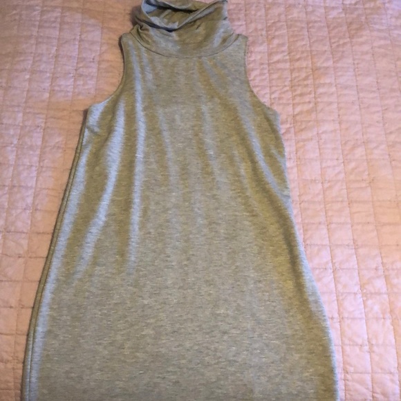 Grey turtle neck dress - Picture 2 of 2